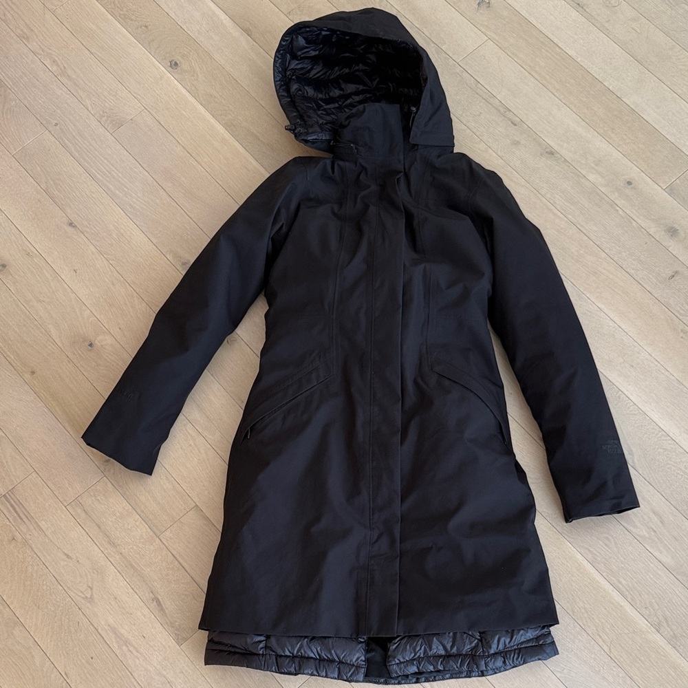 The North Face Women’s Long Jacket Size Small